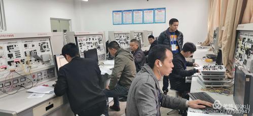 安岳县职业教育中心2019年劳务品牌高级职业技能电工培训